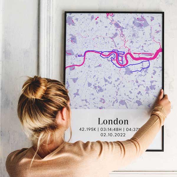 Gallery image custom sport print of London Marathon 2022